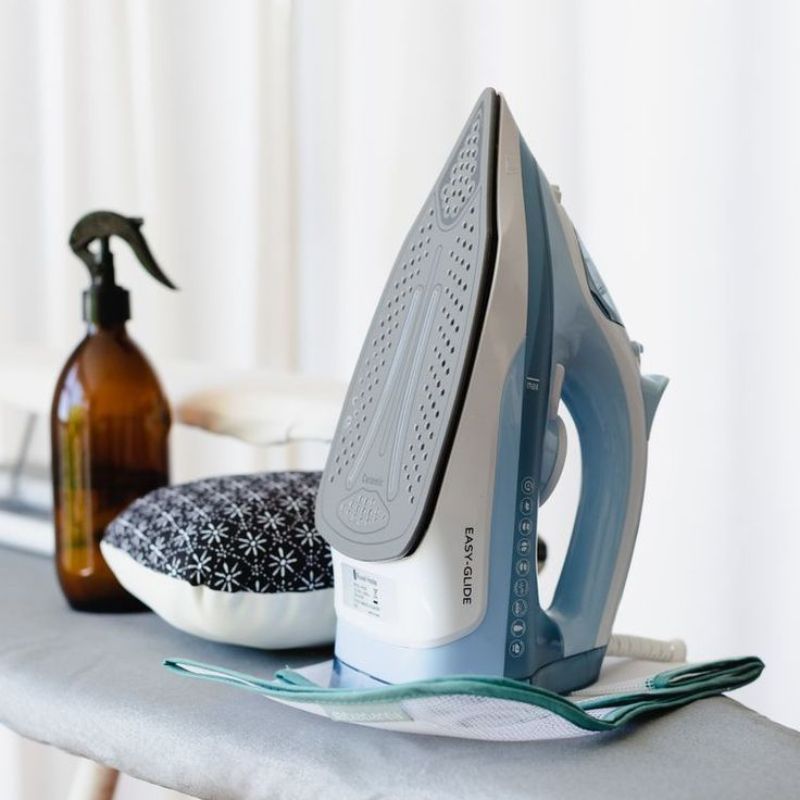 Can You Iron Polyester? Best Ways To Get Rid Of Wrinkles