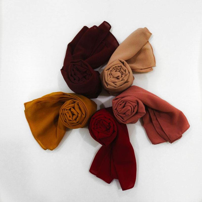 Discovering Varied Types Of Scarves For Every Occasion With Rich Tapestry