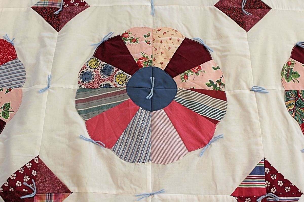 14 Gorgeous Barn Quilt Patterns For You To Try