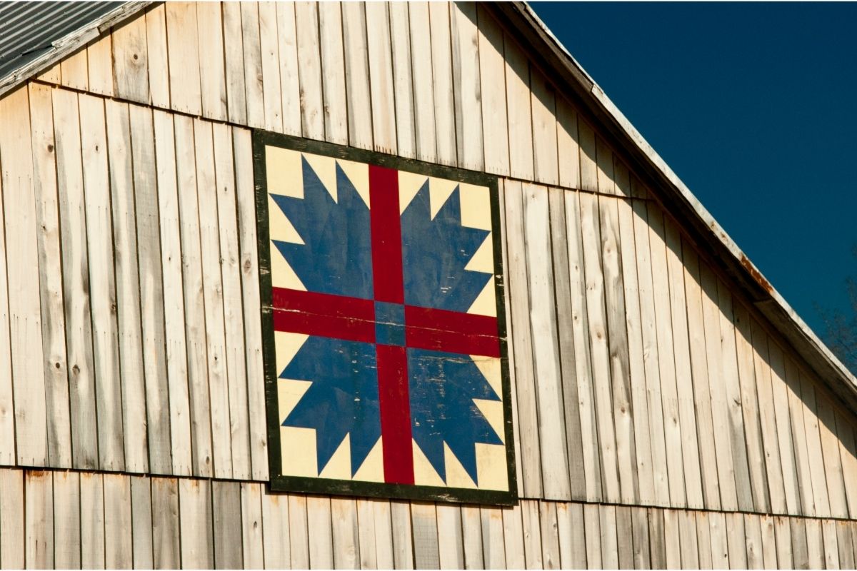 A Barn Find - All You Need To Know About Barn Quilts