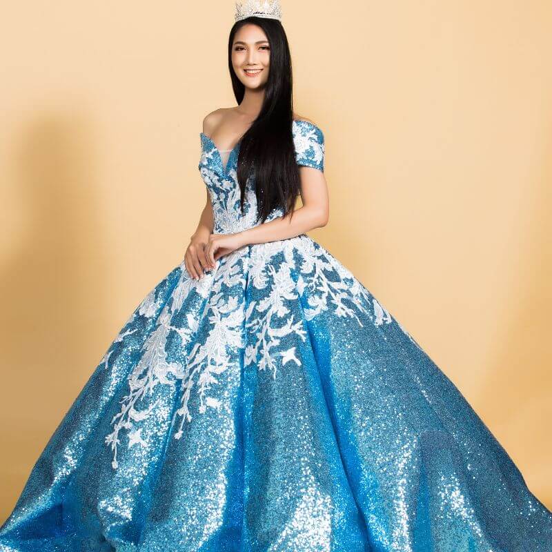 Ball gown