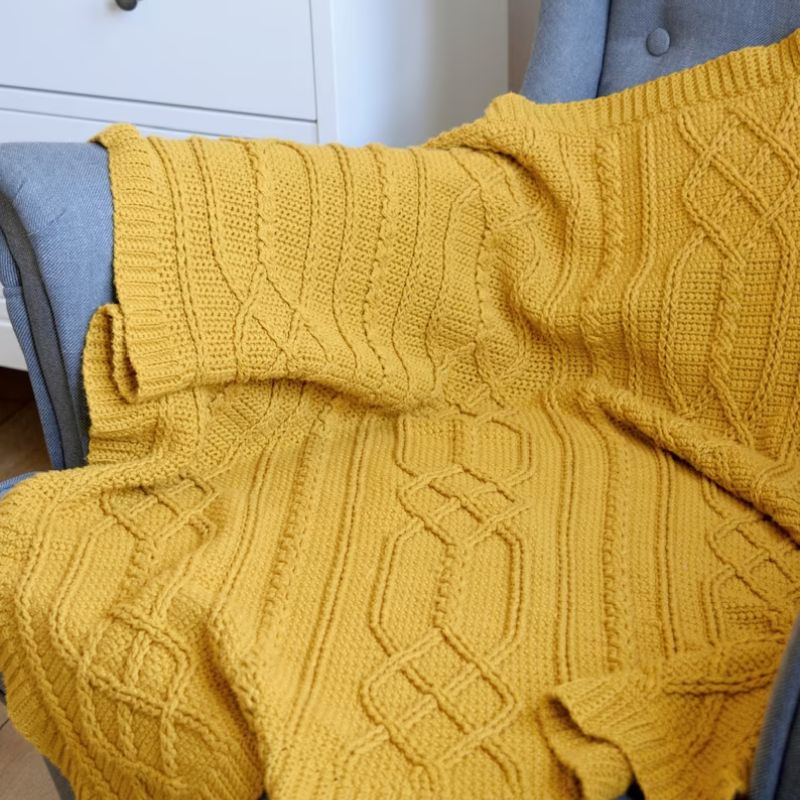 31 Free Lovely Cable Blanket Crochet Patterns (Including Pictures) To Enjoy Cozy Days
