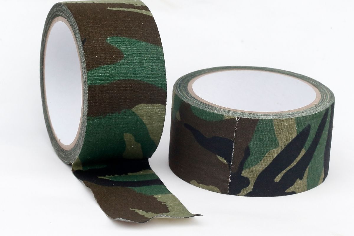 The Complete Guide To Resizing An Oversized Shirt 