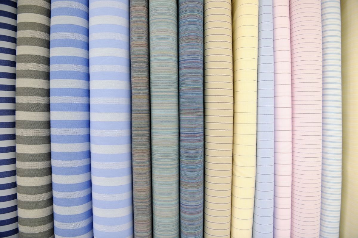 How Much Fabric Do I Need? (Fabric Yardage Calculator)