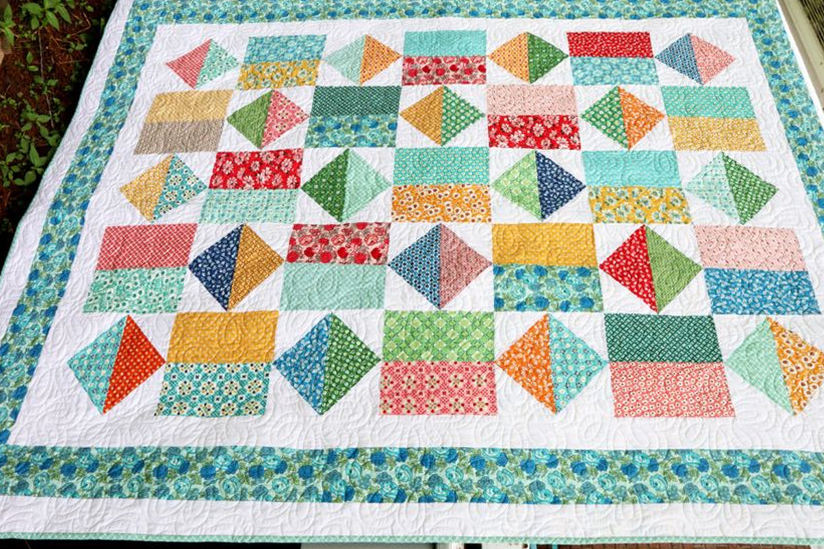 Jolly-Bar-Jump-Baby-Quilt-Pattern