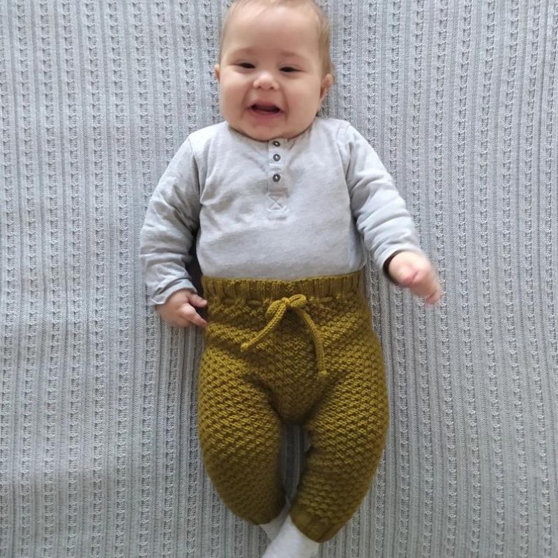   knitted Baby pants