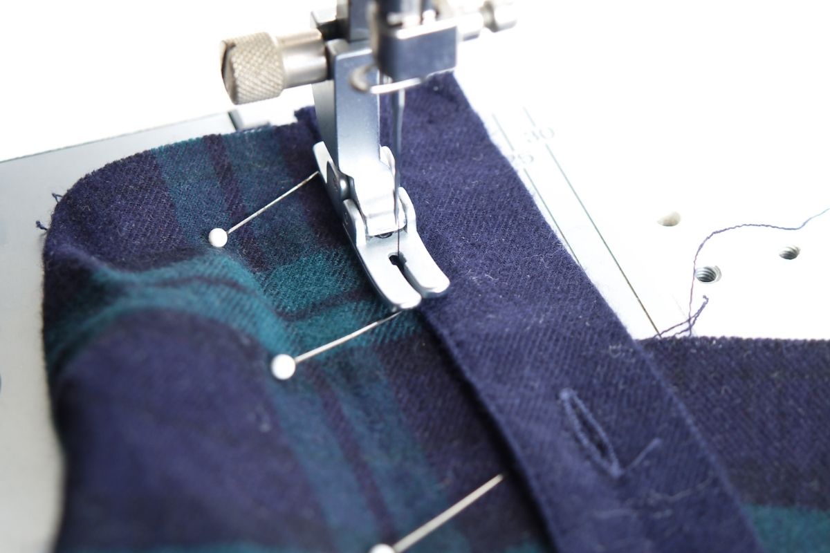 How To Make A Shirt Bigger By Stretching