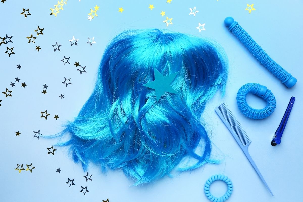 2 Ways To Dye A Synthetic Wig With Fabric Dye