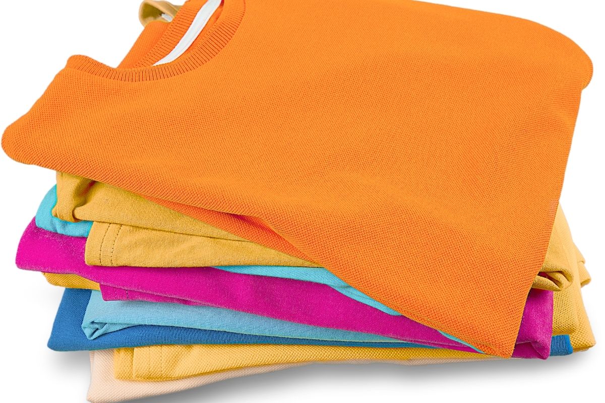 The Complete Guide To Resizing An Oversized Shirt 