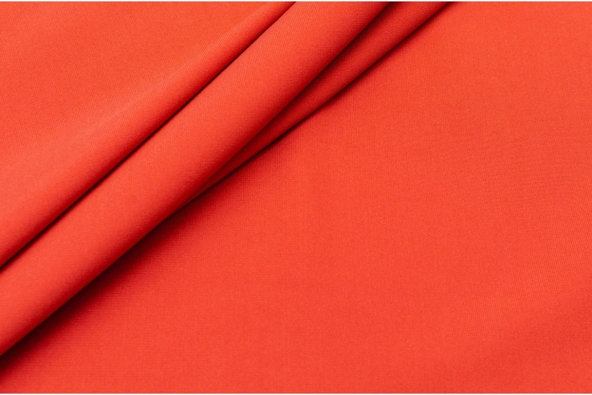 Stretchy Fabrics To Improve Your Wardrobe