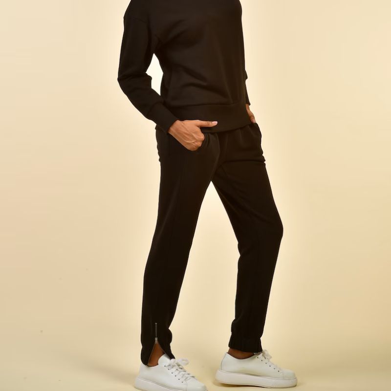 Sweatpants With Ankle Zips