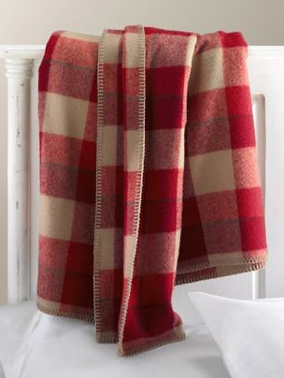 Everything You Need To Know About Does Flannel Fabric Fray? 