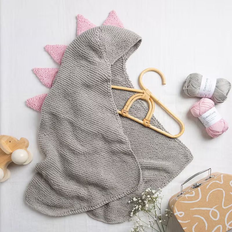  Dinosaur Hooded Blanket Knitting Kit