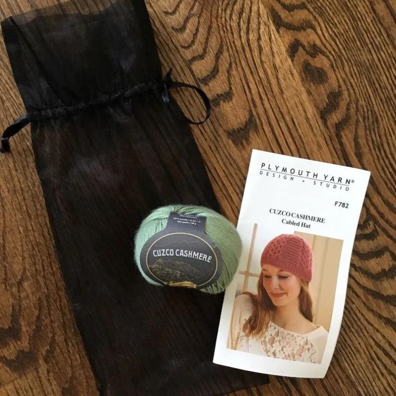  Cabled Hat Cashmere Knit Kit