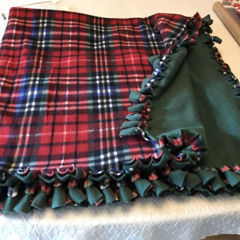 How To Make An Adult-Size Tie Blanket?